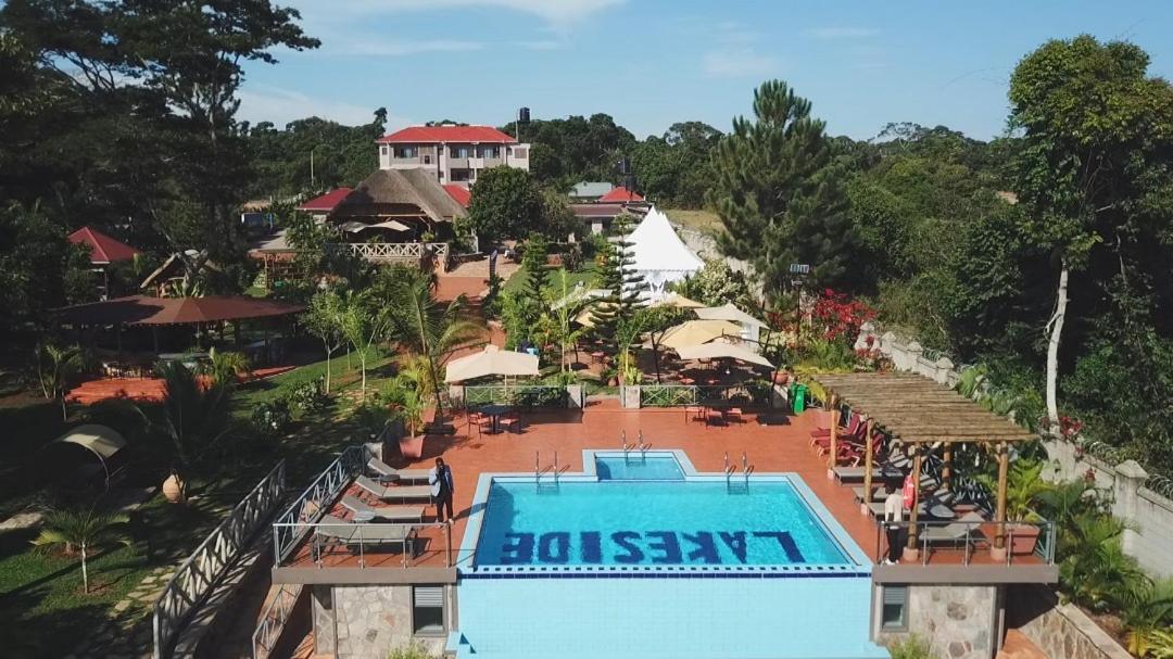 The Lakeside Entebbe Bagian luar foto